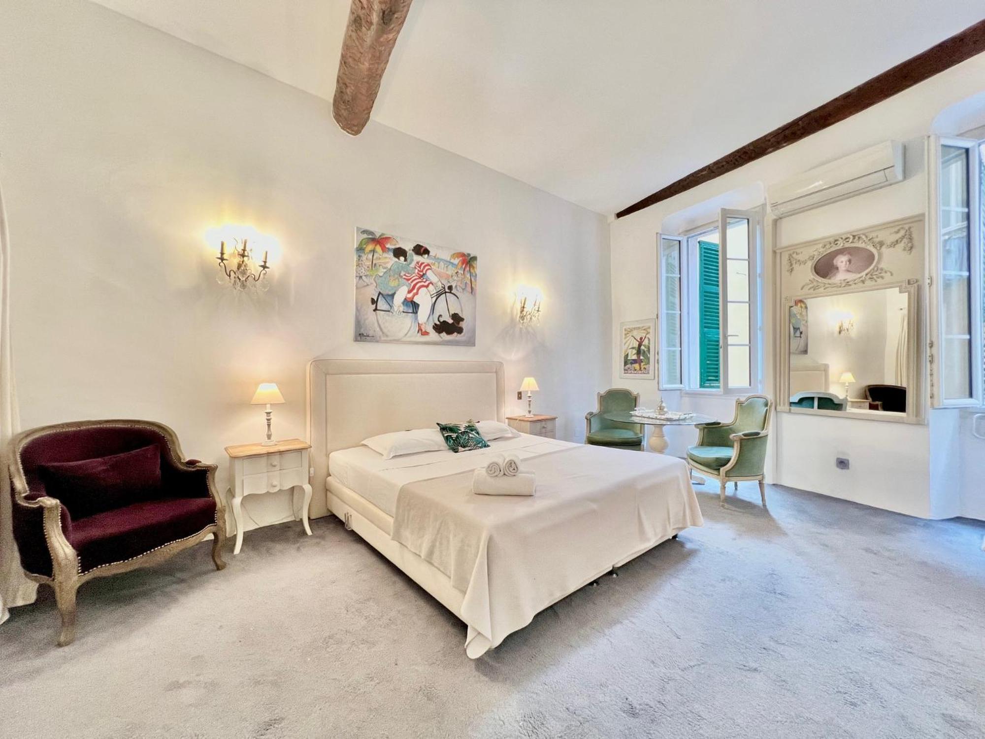 Riviera - Maison Du Senat - Vieille - Triplex 4 Pieces A Deux Pas De La